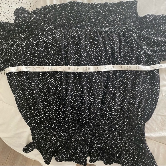 Express Off Shoulder Ruffle Sleeve Top - Picture 6 of 6